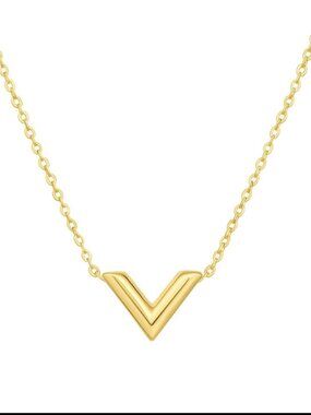 Gold “V” Pendant Necklace – Minimalist Stainless Steel Chain